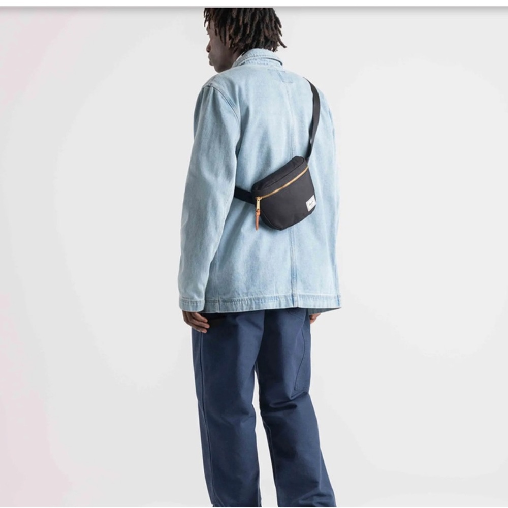 HERSCHEL SUPPLY CO. Settlement Hip Pack - Picture 5 of 13
